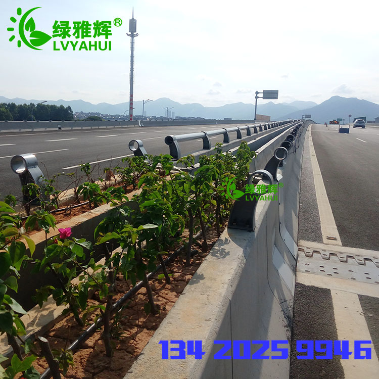 桥梁护栏灯安装